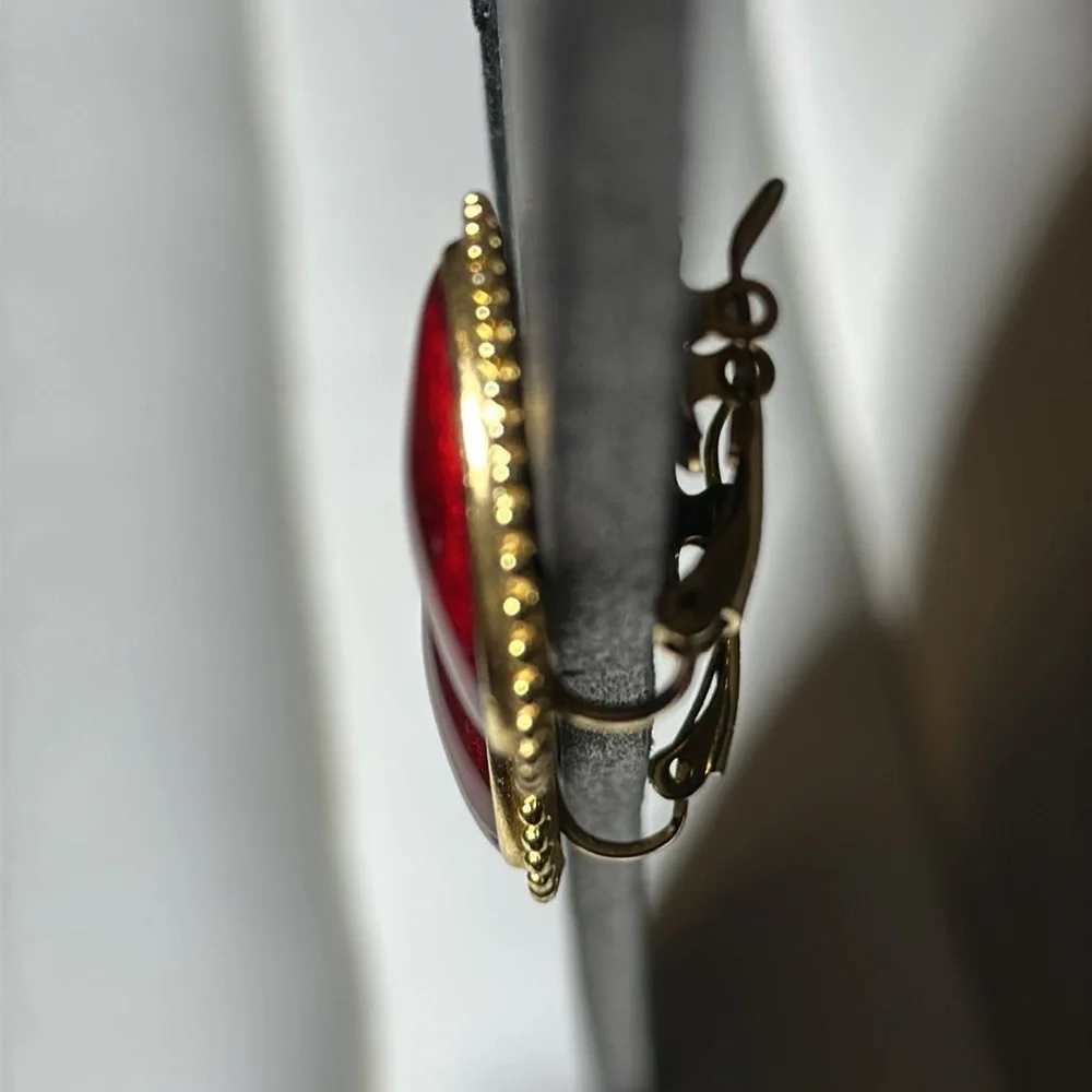 TRIFARI • Vintage Red Enamel & Gold Clip-on Signed Estate Earrings | GVC